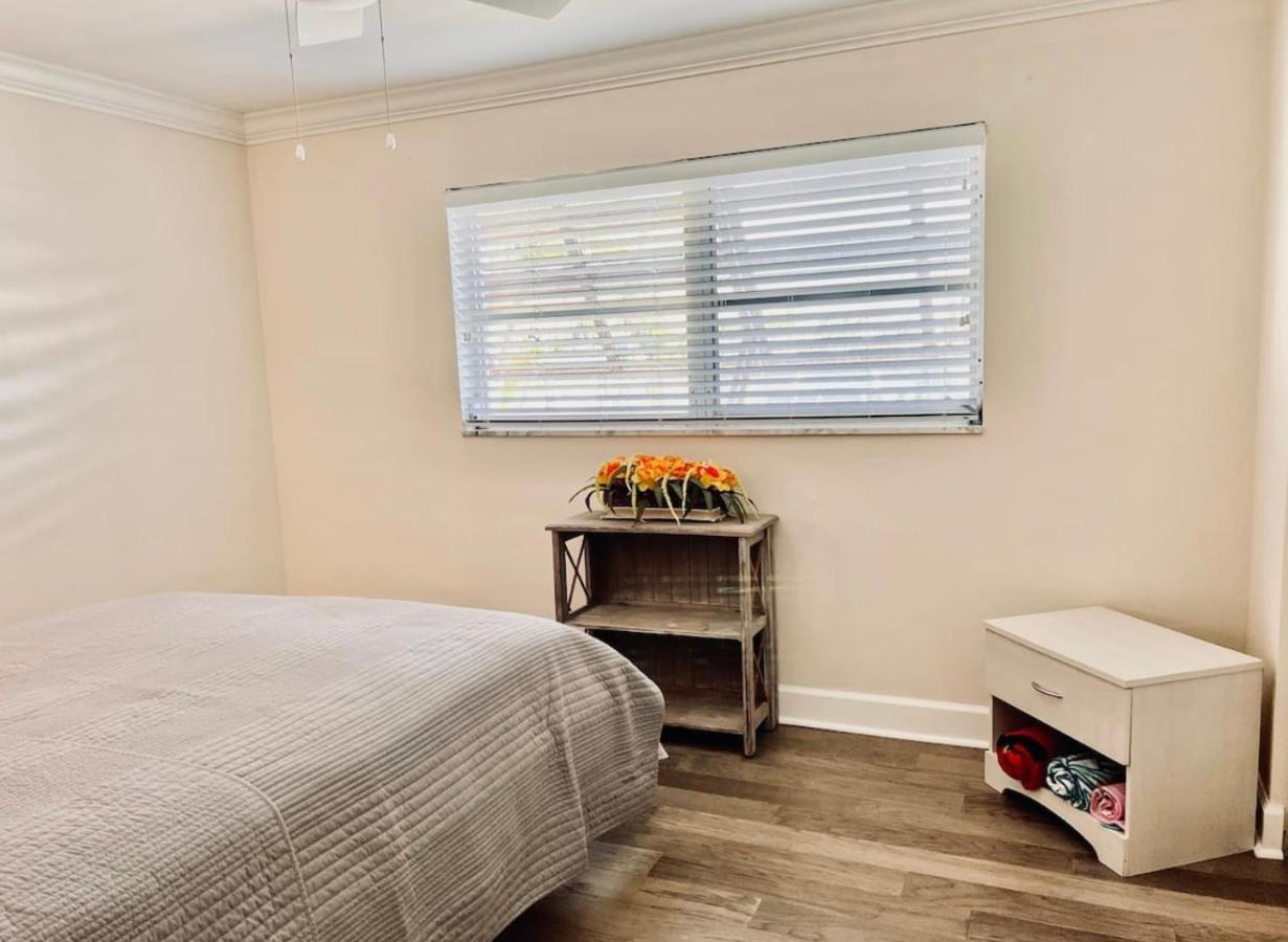 Cheerful Home With Two Bedrooms Cape Coral Kültér fotó