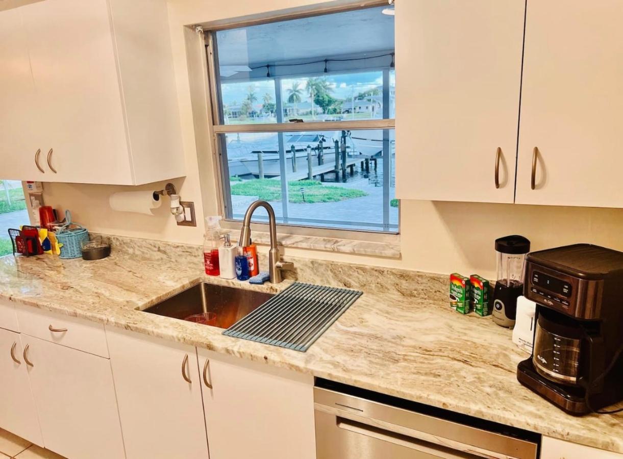 Cheerful Home With Two Bedrooms Cape Coral Kültér fotó